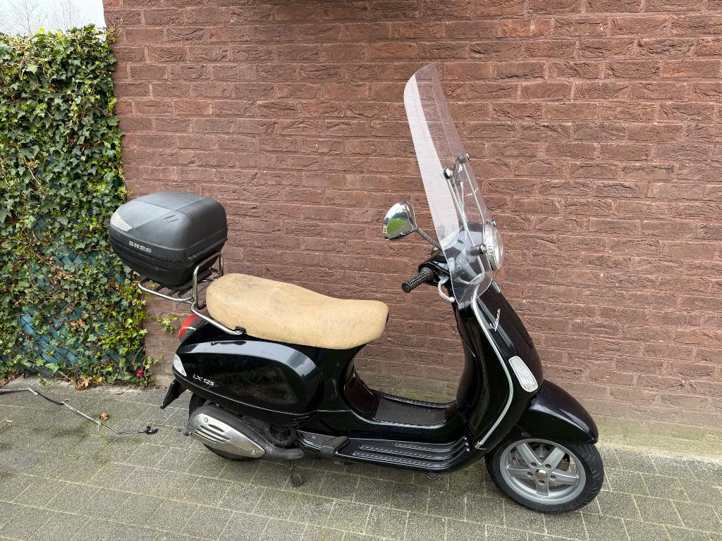 Vespa LX, Fietsen en Brommers, Ophalen, Gebruikt, Overige modellen, 0 versnellingen