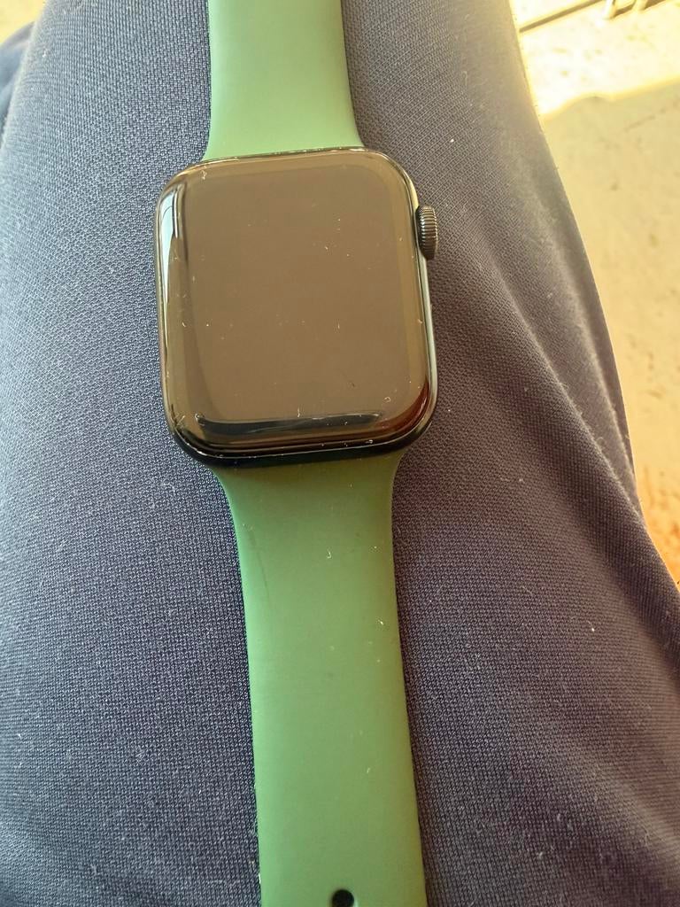 Apple watch SE generation 2, Enlèvement, Utilisé