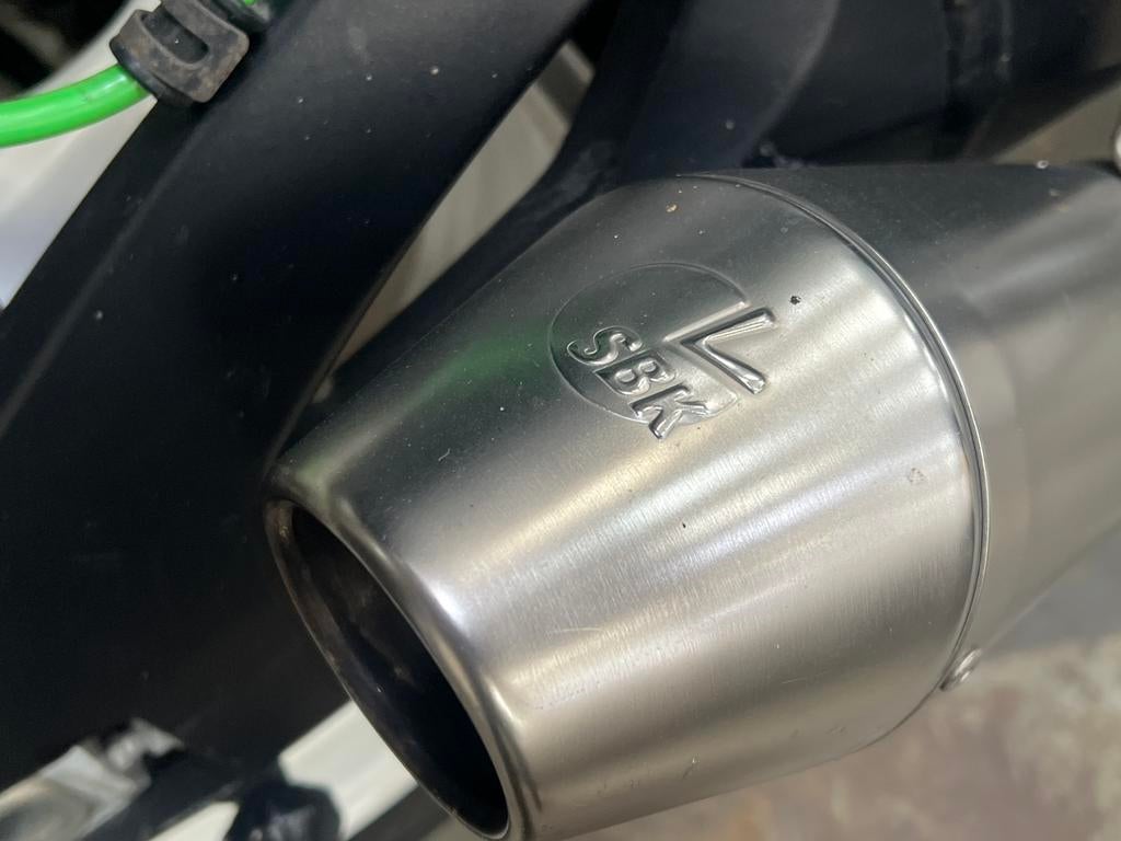 Suzuki GSXR 600RR - foto 3