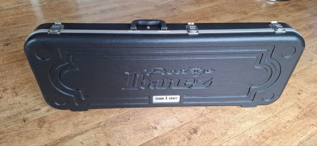 Ibanez RG prestige hard case, Musique & Instruments, Instruments à corde | Guitares | Électriques, Enlèvement, Utilisé, Ibanez