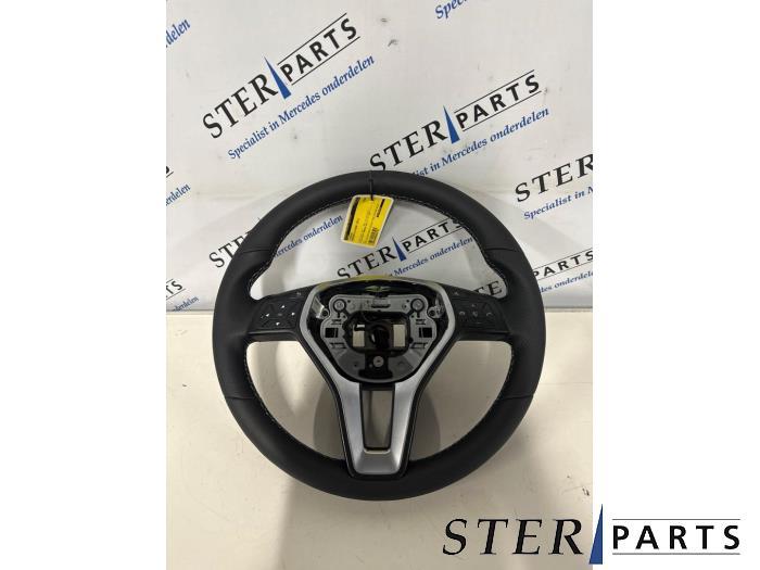 Stuurwiel van een Mercedes B-Klasse, 12 maanden garantie, -, Nieuw, Ophalen of Verzenden