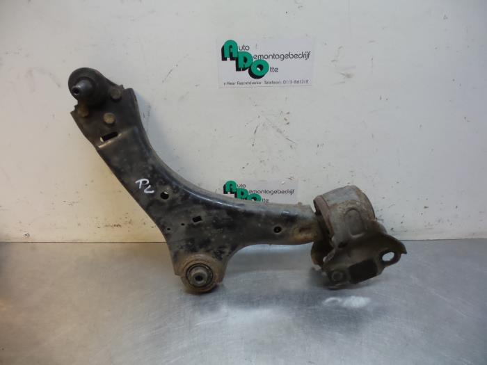 Bras de suspension avant droit d'un Ford Mondeo (Mondeo 07-), -, 3 mois de garantie, -, -