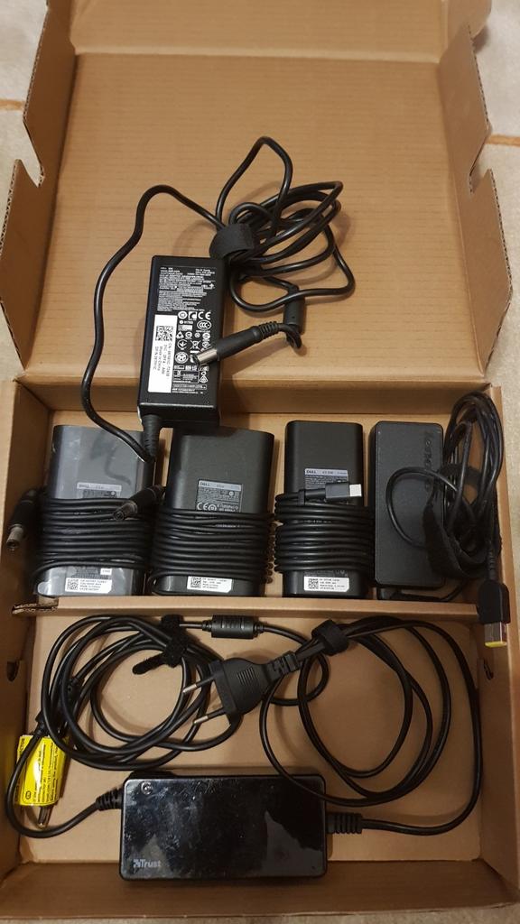 Dell Lenovo Trust-voedingen voor laptops, Ophalen of Verzenden, Zo goed als nieuw