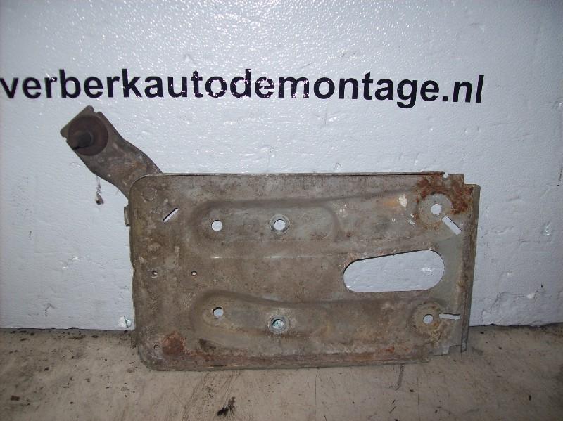 BAC A BATTERIE Volvo 480 (01-1986/07-1996), Utilisé, Volvo