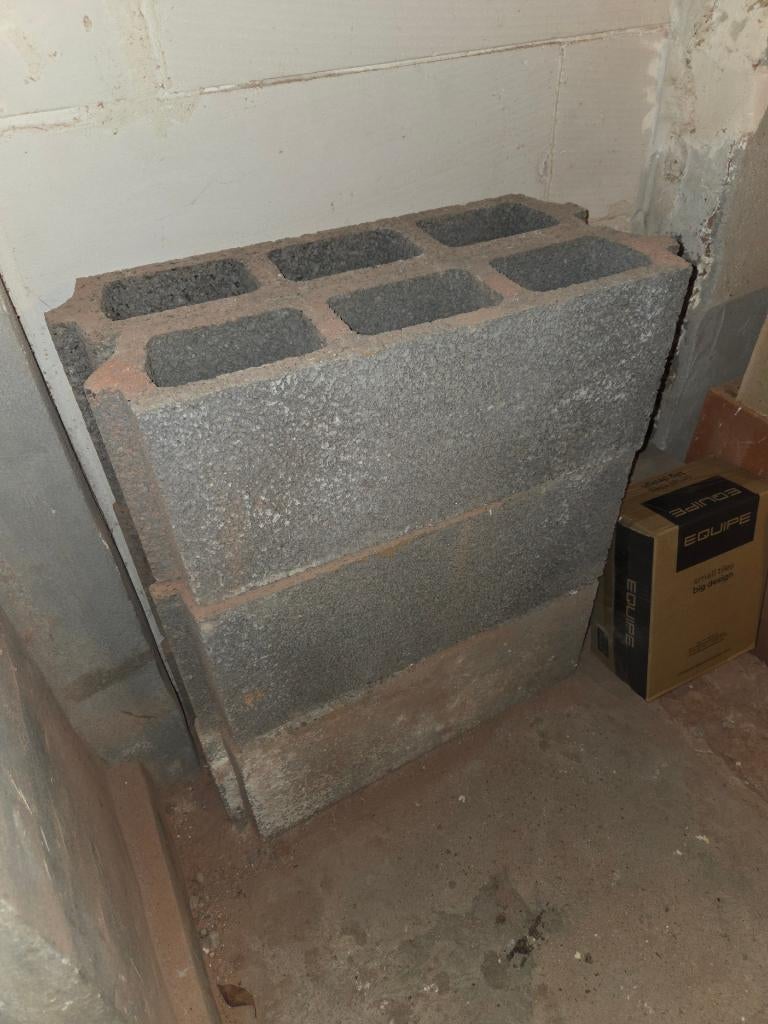 Snelbouwstenen beton, Doe-het-zelf en Bouw, Metselstenen, Ophalen, Zo goed als nieuw, Beton