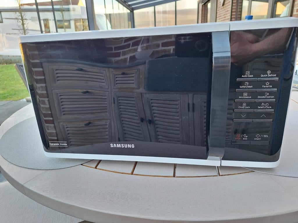 Samsung microwave heel goede staat., Elektronische apparatuur, Microgolfovens, Ophalen