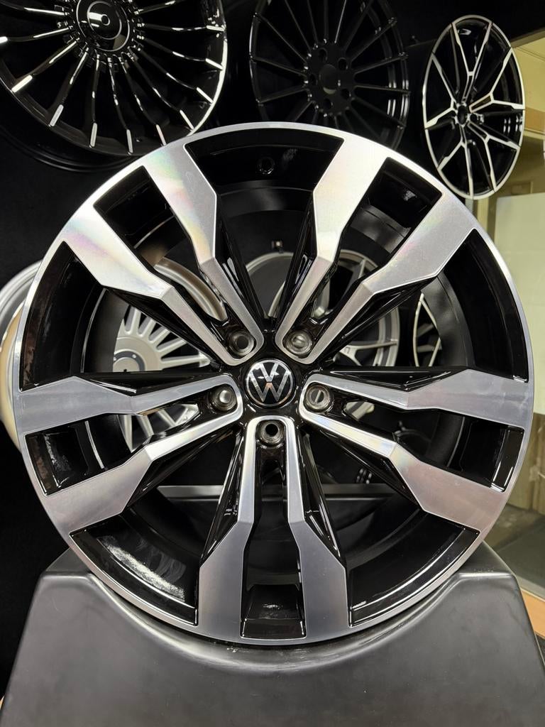 19 en 20 inch velgen voor Volkswagen Suzuka 5x112 T-roc Tigu, Auto-onderdelen, Velg(en), Nieuw, Ophalen of Verzenden, Personenwagen