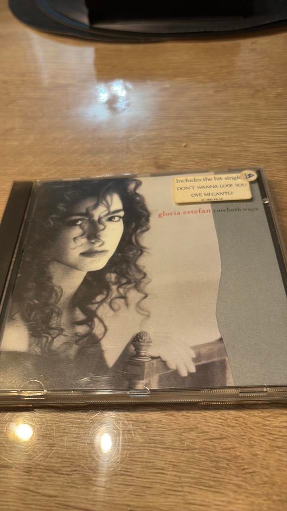 Gloria estefan, Ophalen of Verzenden, Zo goed als nieuw