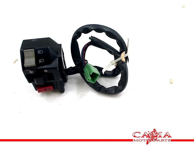 COMMUTATEUR GAUCHE YP 250 MAJESTY 2001-2006 (YP250 5GM), Motos, Dhr. S. di Majo, Utilisé, Info@cama-motorparts.nl, P.J. Troelstraweg 8 8
3144 CX  MAASSLUIS, NL