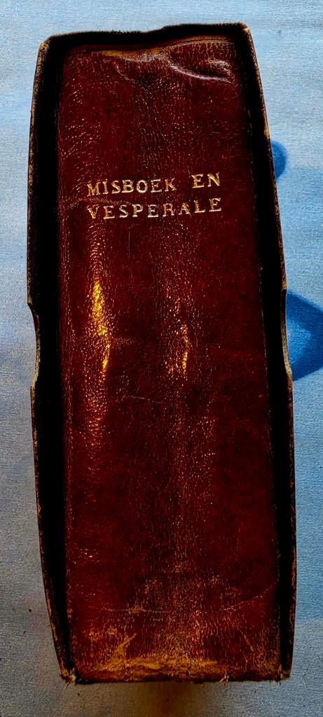 Misboek en vesperale uit 1951, Ophalen of Verzenden