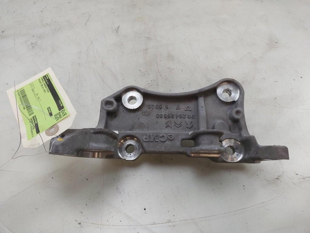 SUPPORT BOITE DE VITESSES Peugeot 208 II (UB / UH / UP), Dhr. J. Ham, Administratie@autoham.nl, Utilisé, Peugeot