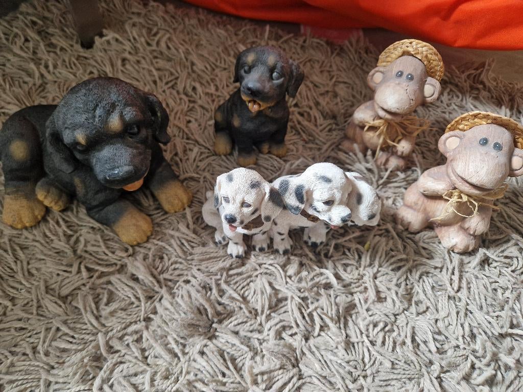 Beeldjes hond aap, Verzamelen, Ophalen, Zo goed als nieuw