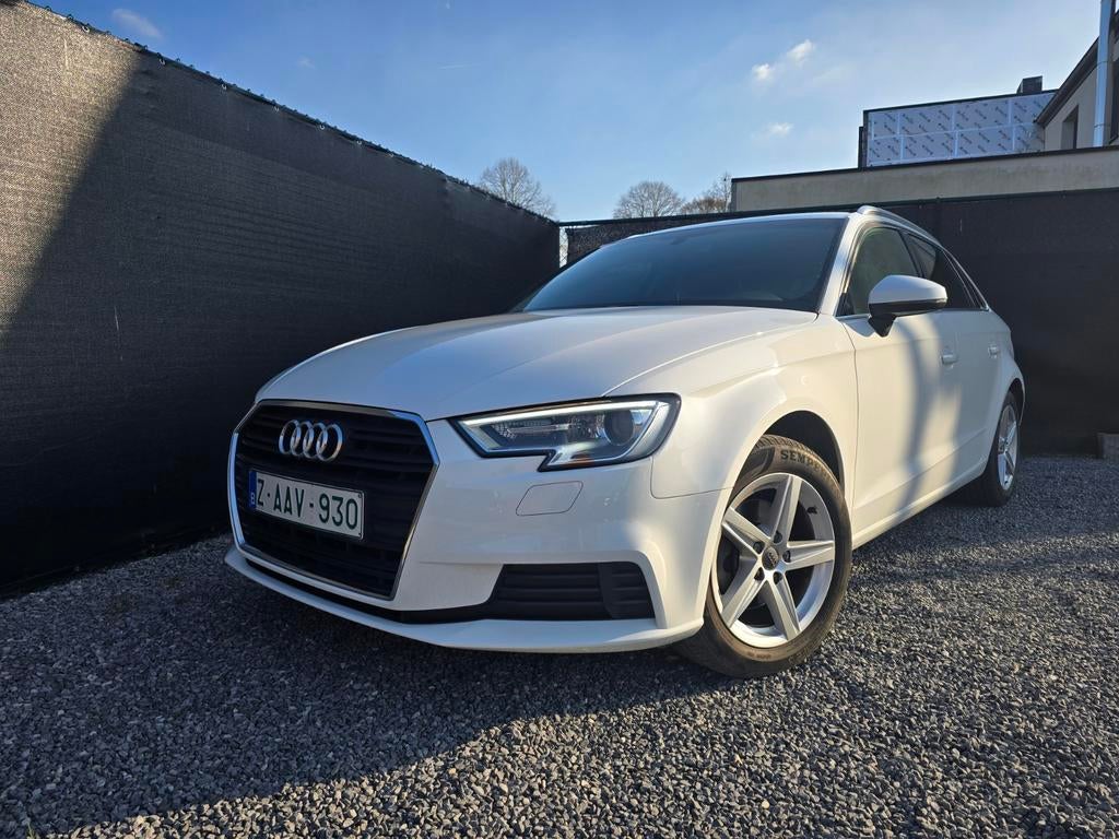 Audi A3 35 (1.5) TFSI 2019 ***12 MAANDEN GARANTIE***, Auto's, Audi, Voorwielaandrijving, Stof, 4 cilinders, Wit