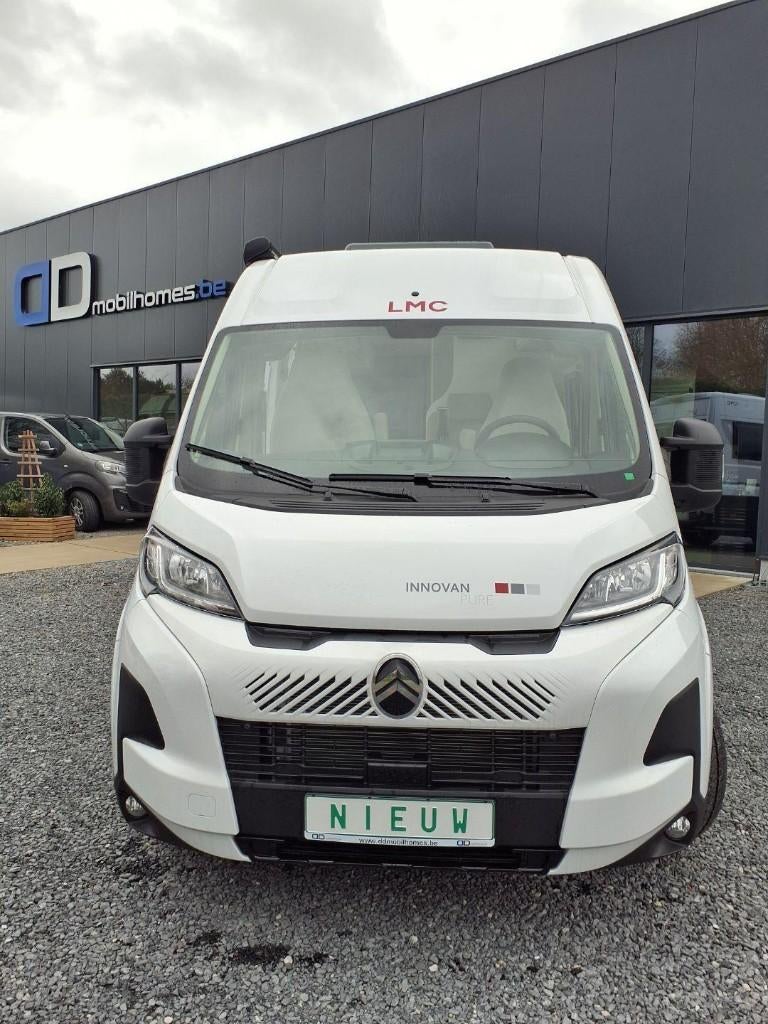 🚐✨ LMC Innovan 600 DD Editie – Automaat - Nieuw🔥, Caravans en Kamperen, Automaat, Buscamper of Camperbus, Ringverwarming, Douche