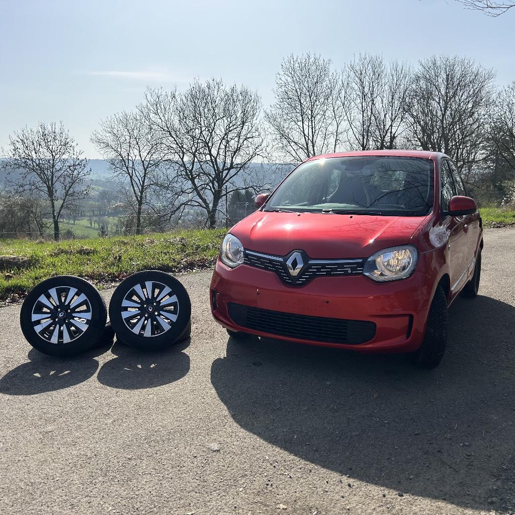 Renault Twingo - Garantie un an - 2021, Auto's, Renault, Voorwielaandrijving, Twingo, Android Auto, Leder