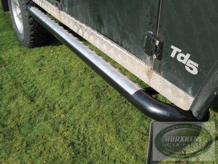 Side steps zwart met traanplaat boven - Land Rover Defender, Auto-onderdelen, Carrosserie, Nieuw, Ophalen of Verzenden