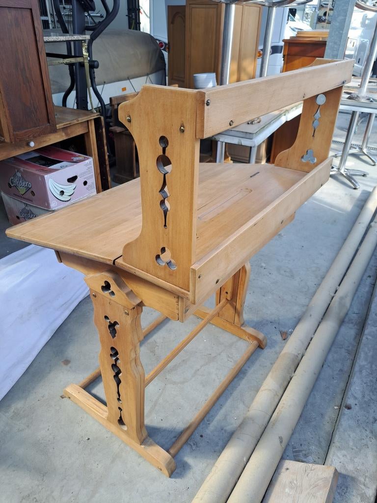 Beau bureau d'école ajustable antique avec chaise de croissa, Maison & Meubles, Bureaux, Comme neuf, Bureau assis-debout, Autres marques