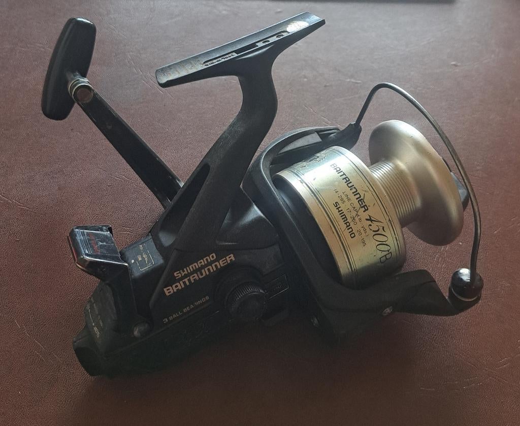 Shimano 4500 en 4500B USA, Watersport en Boten, Hengelsport | Karpervissen, Ophalen of Verzenden, Gebruikt, Molen