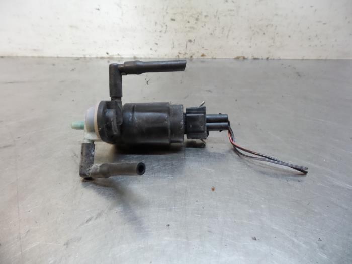 Ruitensproeierpomp voor van een Opel Meriva (Meriva 03-), Gebruikt, -, -, Opel