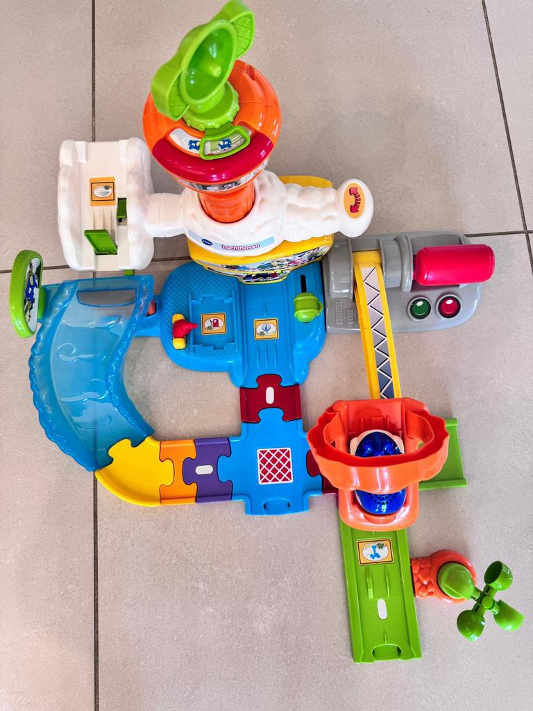 Louer des voitures à partir de l'aéroport de Vtech, Enfants & Bébés, Enlèvement, Utilisé, 2 à 4 ans