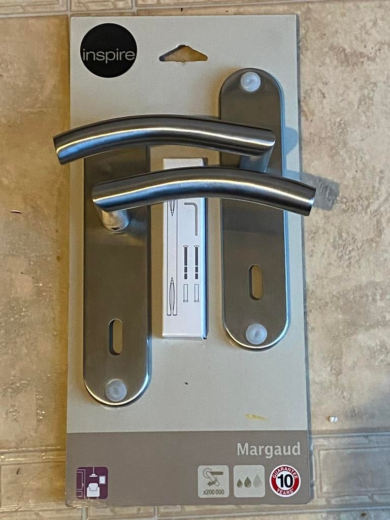 Poignée de porte MARGAUD neuves ., Bricolage & Construction, Enlèvement ou Envoi, Neuf, Loquet ou Poignée