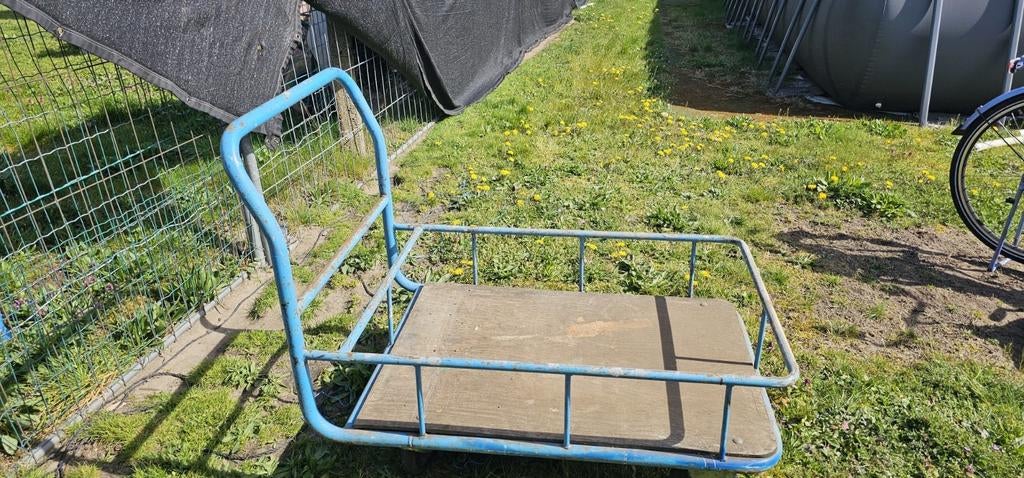 Chariot, Enlèvement, Utilisé