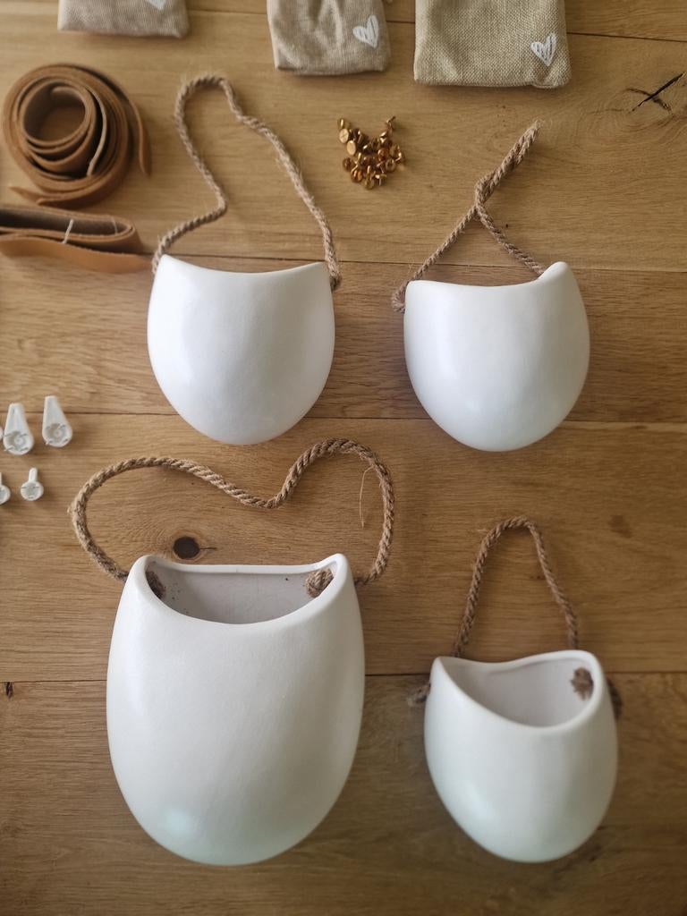 Wandbloempotten voor binnen, Ophalen, Binnen