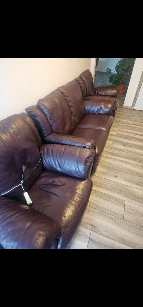 Natuzzi zetel, 2x elektrische 1 zit, 2 zit, sofa bordeaux, Enlèvement ou Envoi, Comme neuf, Cuir