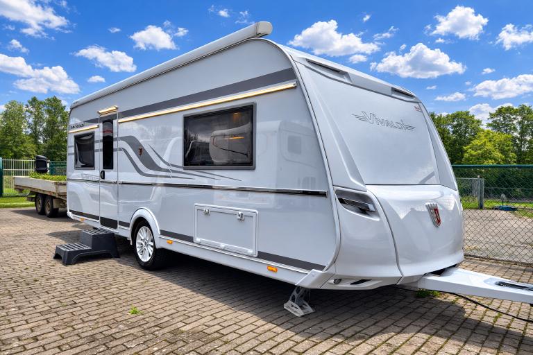 Tabbert Vivaldi 560 TD, Caravans en Kamperen, Caravans, Vast bed, Rondzit, 7 tot 8 meter, Bedrijf