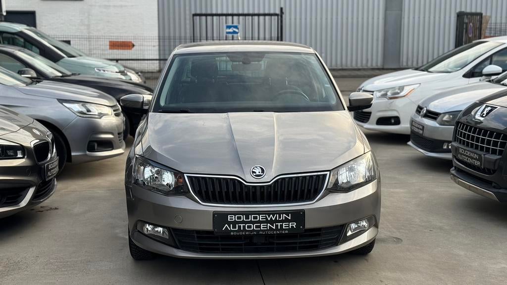Skoda Fabia 1.0Benzine 2015 110.xxxkm Topstaat Garantie, Voorwielaandrijving, Stof, Zwart, Handgeschakeld