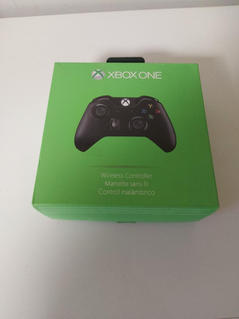 XBOX One-controller, Games en Spelcomputers, Gebruikt, Ophalen of Verzenden, Controller, Xbox One