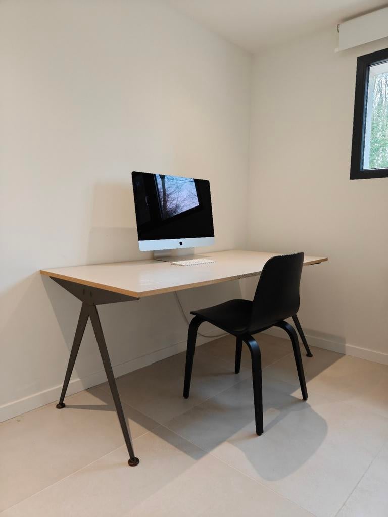 Vintage bureautafel, Ophalen