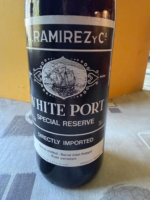 White Port A.RAMIREZ, Verzamelen, Wijnen, Ophalen, Nieuw, Overige gebieden, Port