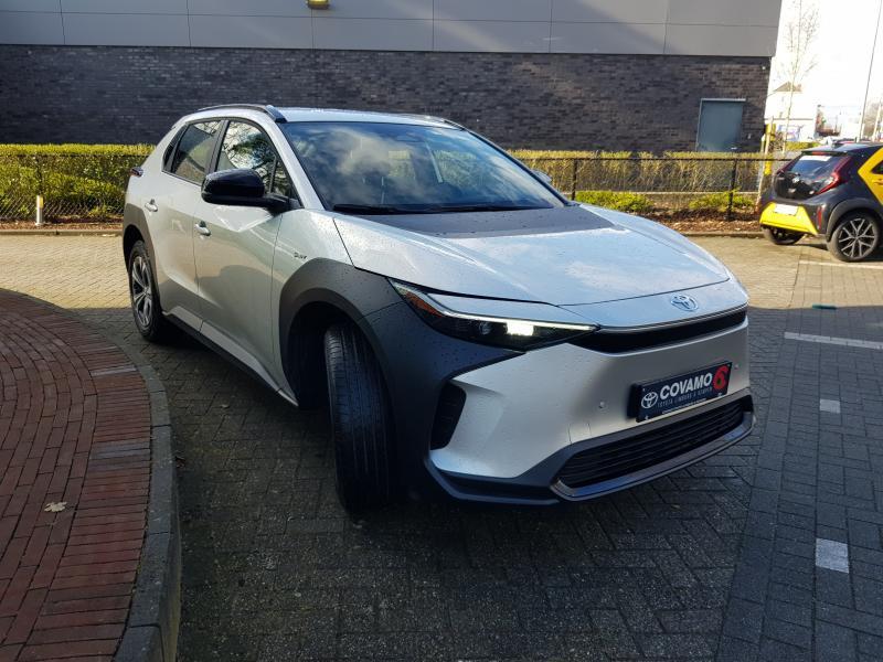 Toyota bZ4X Dynamic EV DIRECTIEWAGEN, Autos, Toyota, Argent ou Gris, Achat, Entreprise, 5 portes