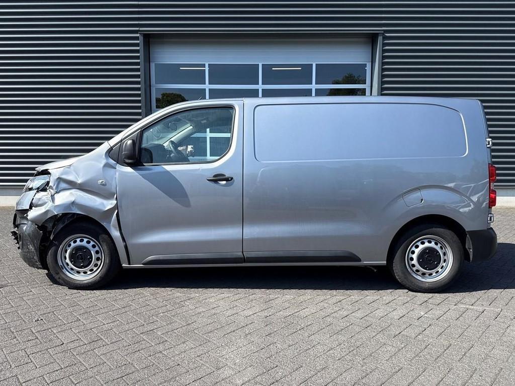 Opel Vivaro 1.5 Diesel 120 S&S L2 airco, pdc, Voorwielaandrijving, Gebruikt, Euro 6, 4 cilinders