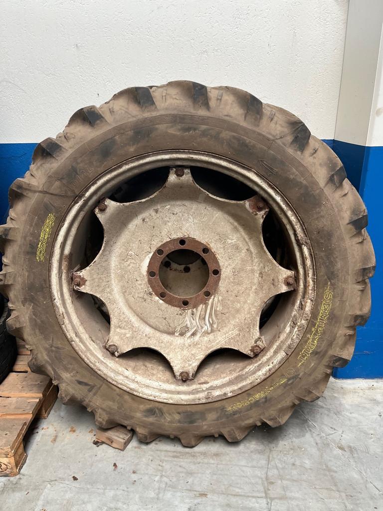 Band + velg, Auto-onderdelen, Vrachtwagen-onderdelen, Overige merken, Overige Auto-onderdelen, Gebruikt