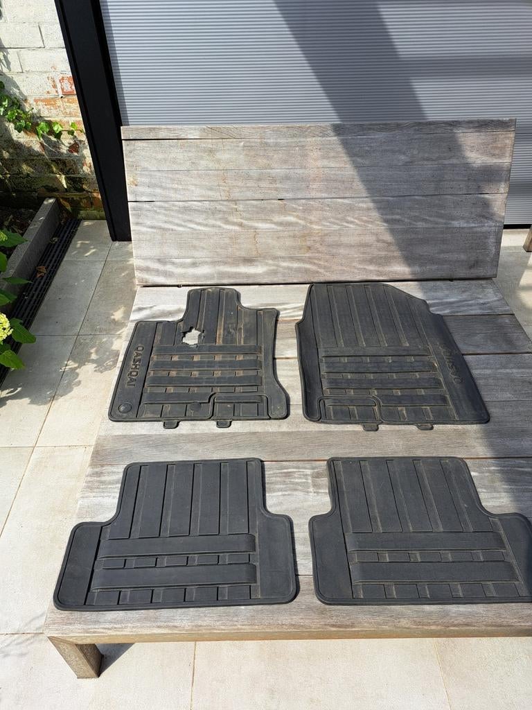 Tapis de voiture en caoutchouc d'origine Nissan Qashqai, Enlèvement, Utilisé