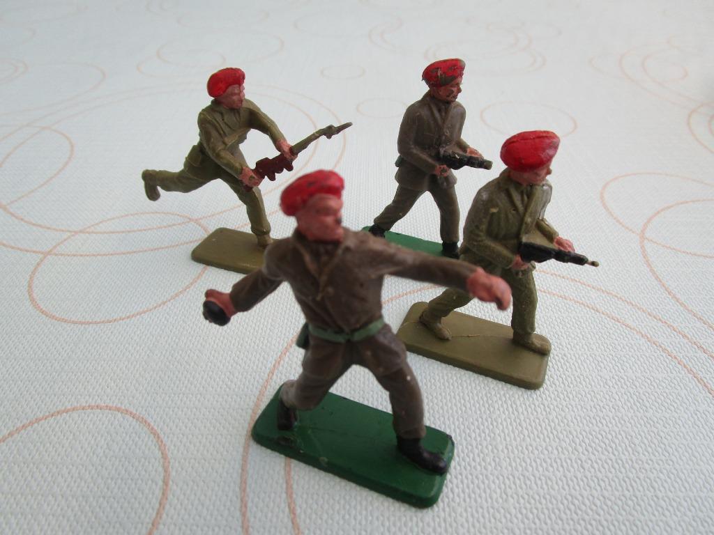 Soldaatjes crescent paracommando, Enlèvement, Utilisé