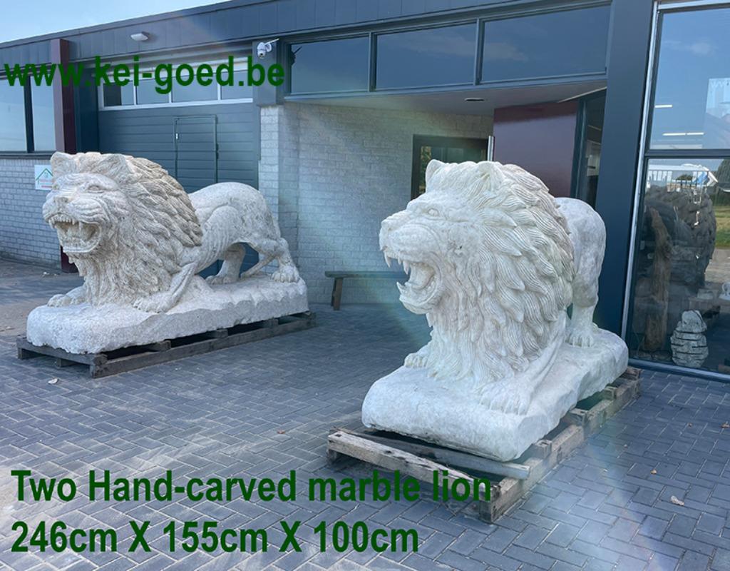 2 lions grandeur nature sculptés dans le marbre, Antiquités & Art, Enlèvement