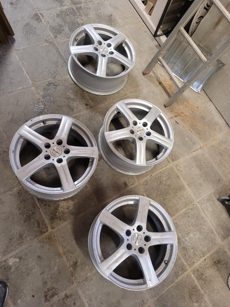 Jantes ENZO 17 pouces avec capteur de pression, Enlèvement