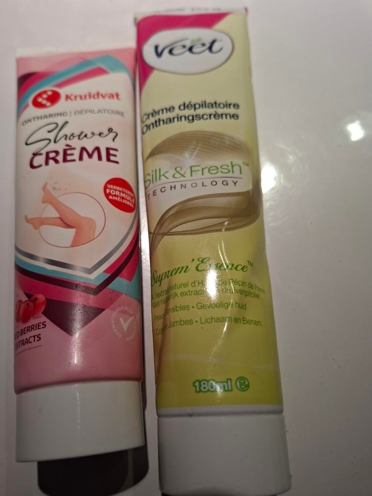 Scheercreme, Handtassen en Accessoires, Ophalen of Verzenden, Zo goed als nieuw, Overige typen