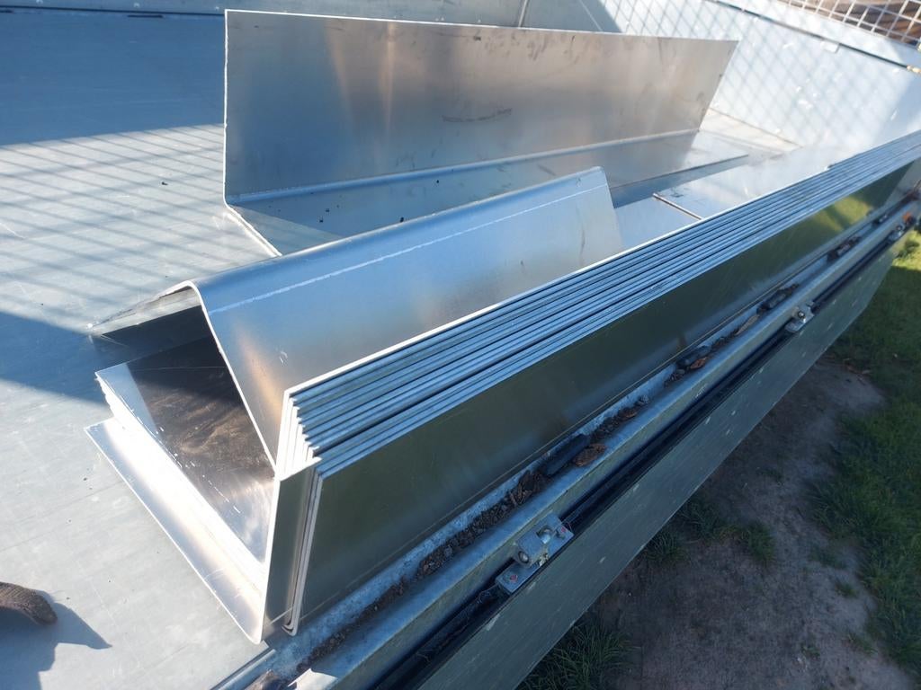 Équerre cornières alu, Bricolage & Construction, Métaux, Enlèvement ou Envoi, Comme neuf