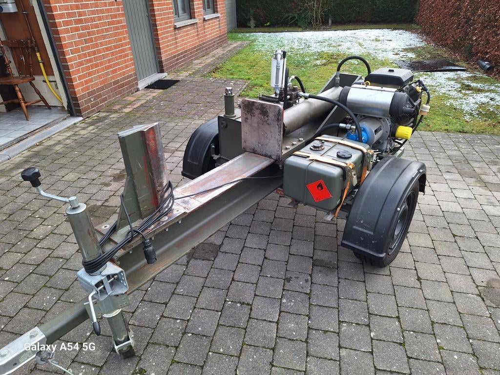 Kliefmachine - houtkliever, Ophalen, Benzine