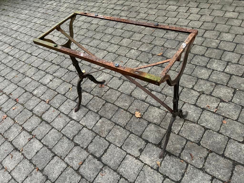 Gietijzeren onderstel voor tafel, Antiek en Kunst, Ophalen