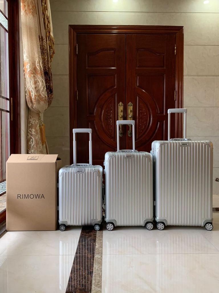 Valise rimowa tout les tailles, Bijoux, Sacs & Beauté, Enlèvement ou Envoi, Neuf