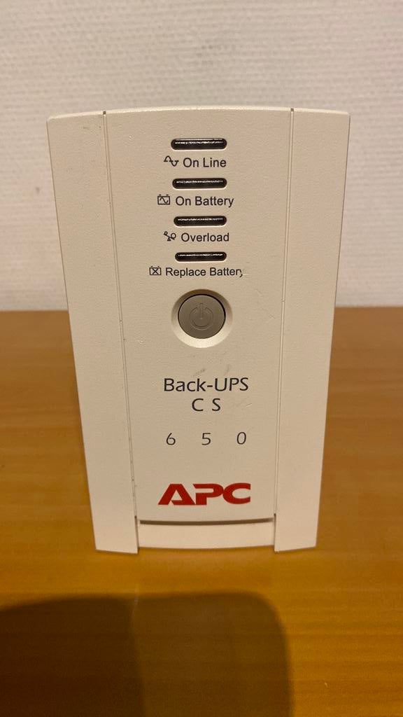 Back-ups, Computers en Software, Noodvoedingen (UPS), Ophalen, Gebruikt