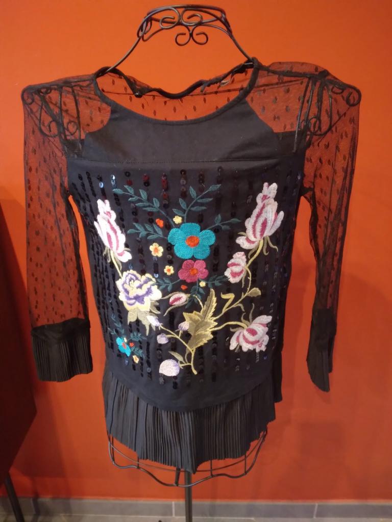 Lot de vêtements / chaussures femmes, Enlèvement ou Envoi, Comme neuf