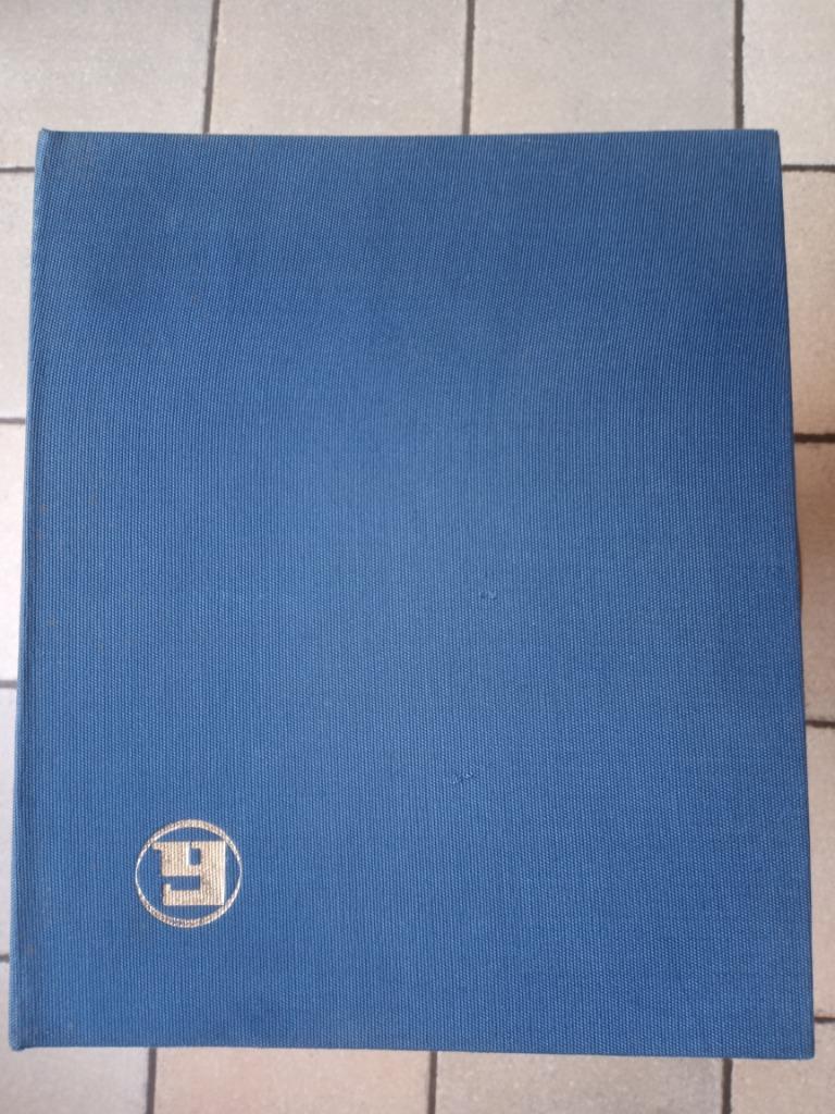 Postzegelalbum met postzegels, Postzegels en Munten, Postzegels | Toebehoren, Verzamelalbum, Ophalen