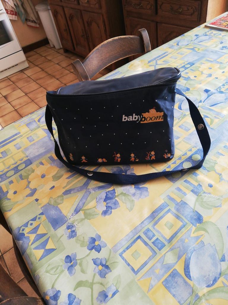 Sac bébé bleu marine. Neuf., Enlèvement ou Envoi, Comme neuf