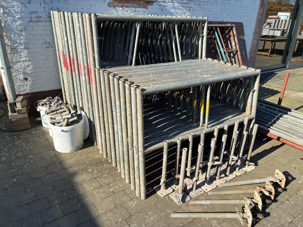Stelling (150m2)!!, Bricolage & Construction, Échafaudages, Enlèvement, Comme neuf, Échafaudage de façade, 5 mètres de hauteur ou plus